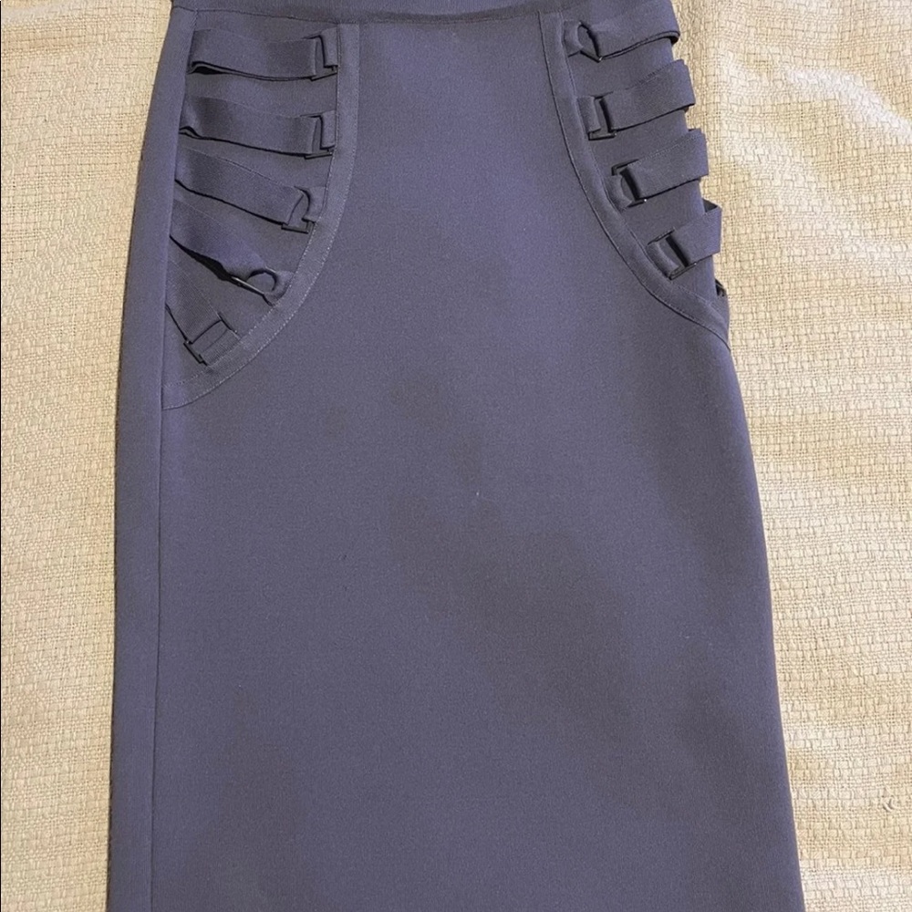 Strech pencil skirt